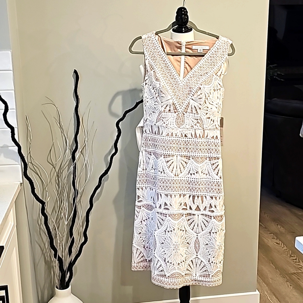 Kay Unger dress